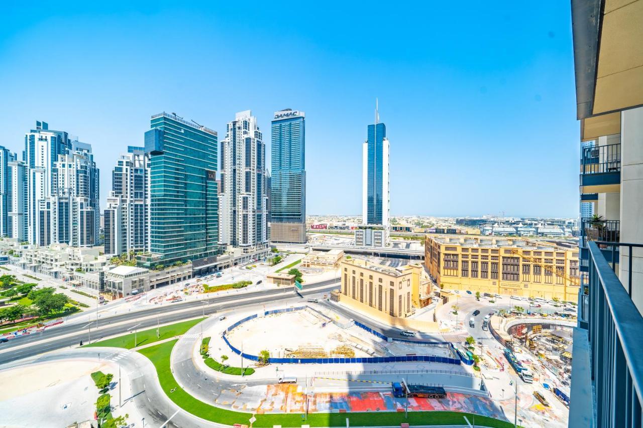Incredible Views From This Classy Apt With Terrace Дубай Екстериор снимка