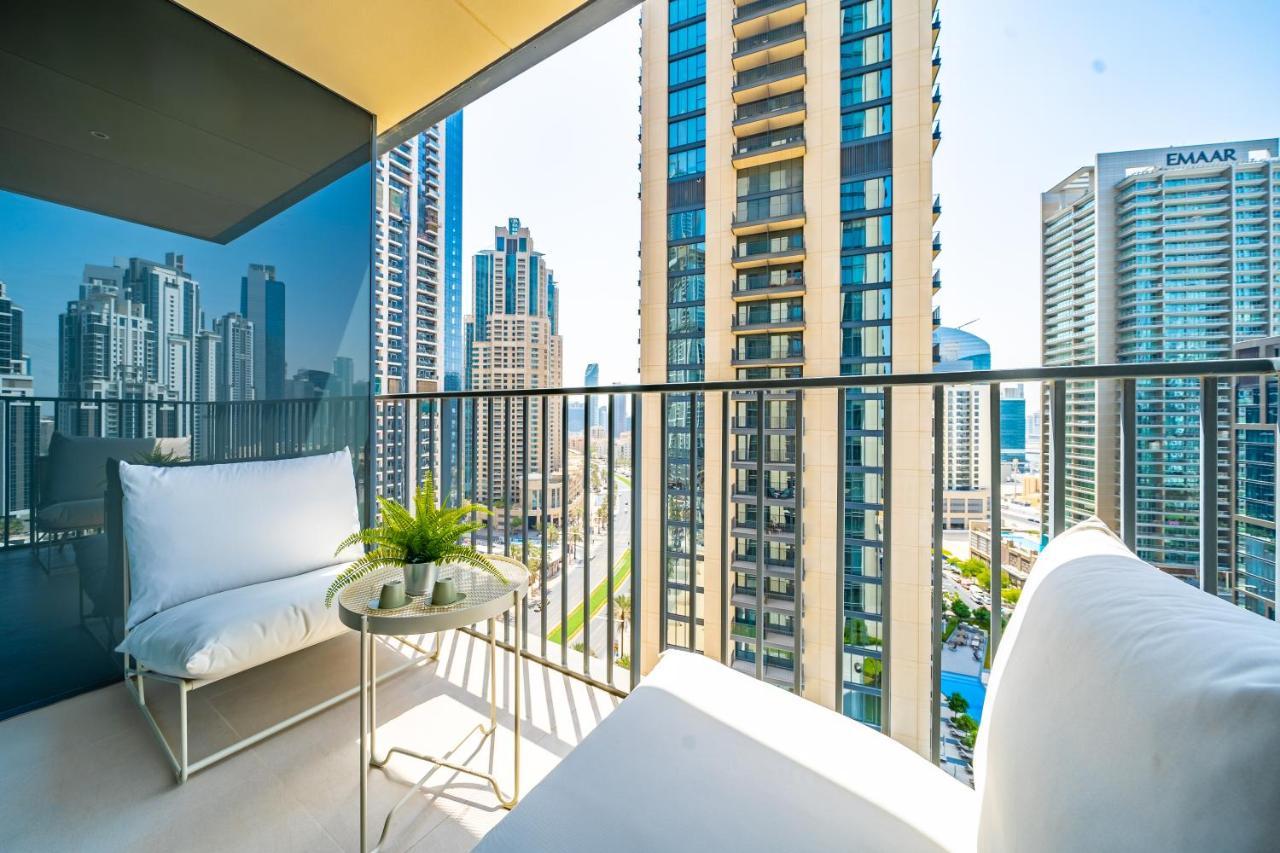 Incredible Views From This Classy Apt With Terrace Дубай Екстериор снимка